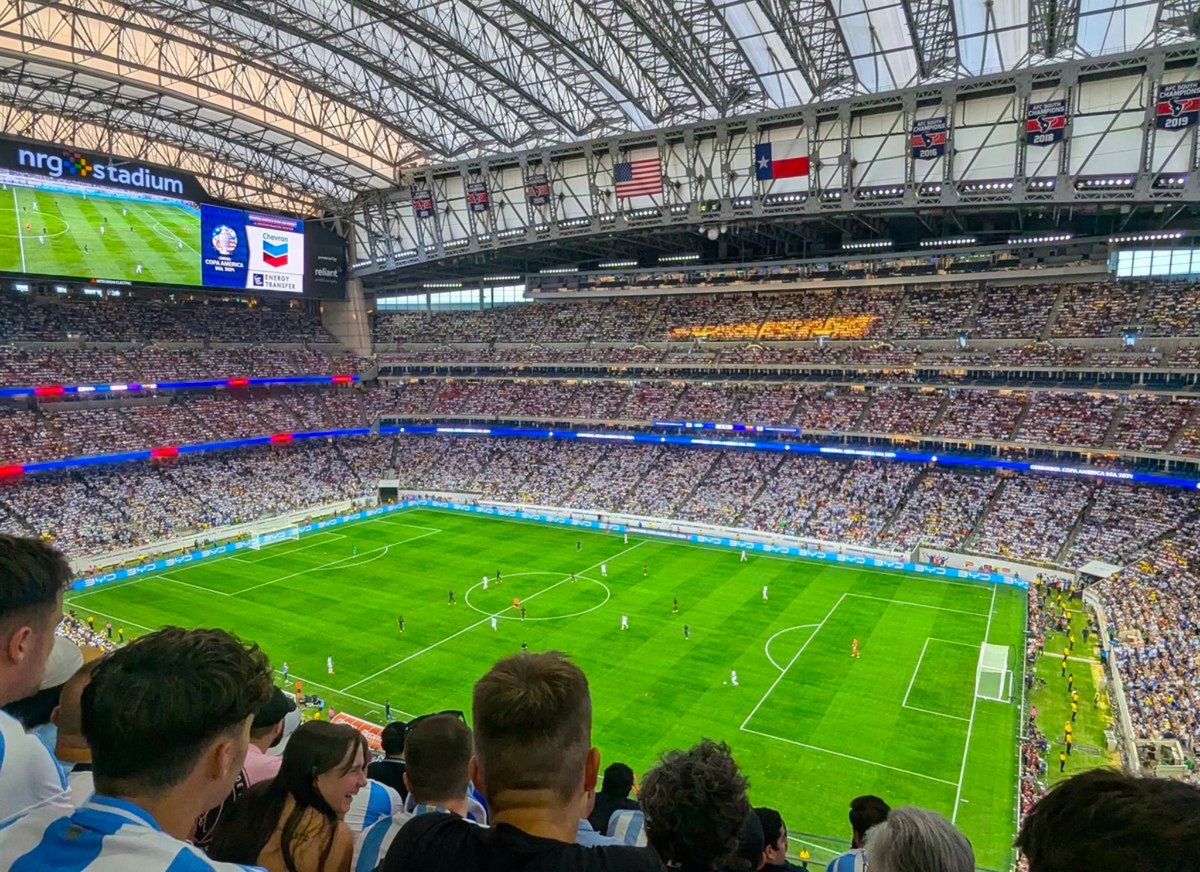 Polymarket Sports tweet media