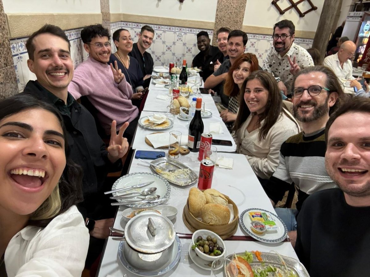 casapiara's tweet photo. Join us for co-working and lunch in Lisboa this Friday. It's a way to get to know other developers and designers, and to have deep conversations throughout the day. https://t.co/3UCKE78oYz