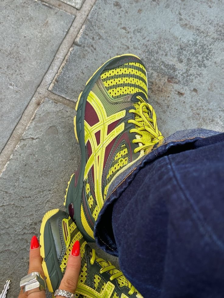 wtftarki's tweet photo. Asics UB9-S GEL - DS trainer... https://t.co/Z6mGlD4tvY