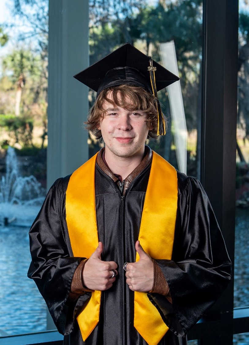 School2WorkOCPS's tweet photo. Congratulations Adam! This #UniversalEducationCenter graduate plans continue working at Universal Orlando while attending college to pursue a career as a firefighter!  #AltEdGrads #OCPSAltEdRocks https://t.co/cJj3o1NFLF
