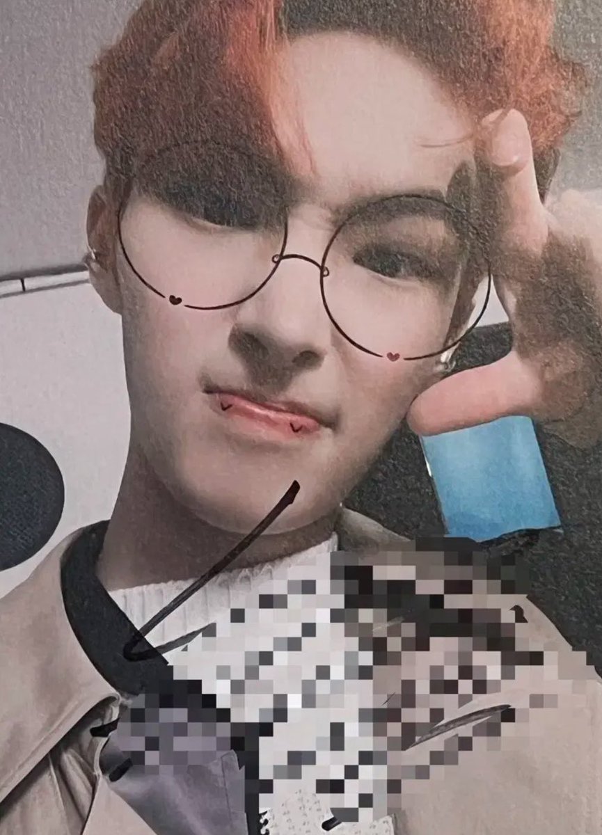 oreeeaz's tweet photo. 에이티즈 민기 앤써 싸인 공방 엽서 포카 공방포카 양도

가격 제시 
배송비 별도
10.0 each
Wts selling ateez mingi signed answer broadcast photocard postcard sell https://t.co/1ORpgx2mjN