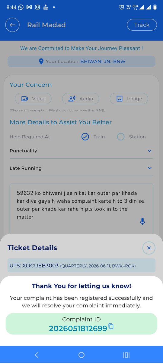 PuspenderSamla3's tweet photo. @drmbikaner 
@NWRailways 
@RailwaySeva 
@BhiwaniRail 
59632 ko bhiwani j se nikal kar outer par khada kar diya gaya h waha complaint karte h to 3 din se outer par khade kar rahe h pls look in to the matter https://t.co/qDtHqVn4AI