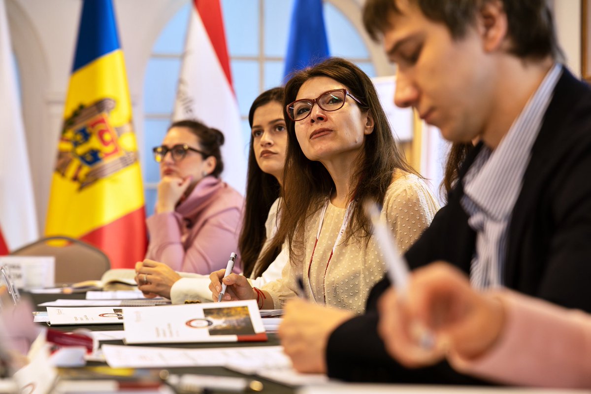 College of Europe in Natolin tweet media