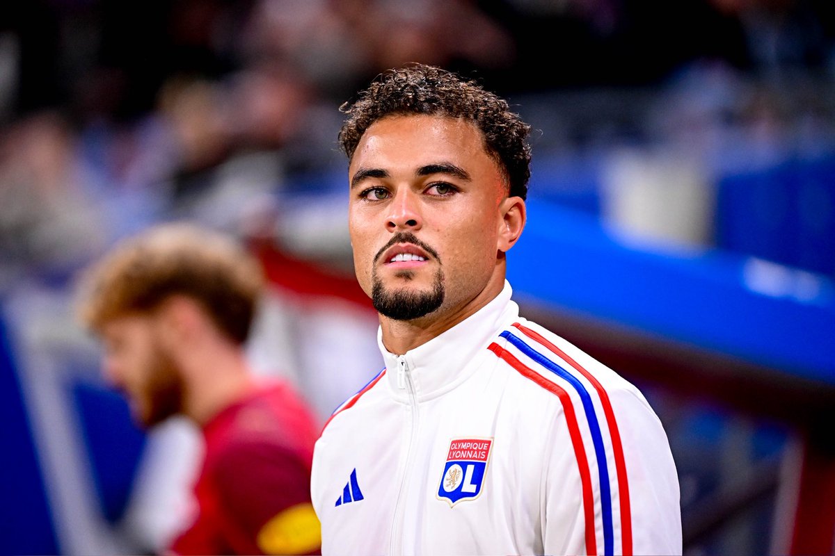 olandco69's tweet photo. Ruben Kluivert souffre d'un pneumothorax. 🤕🇳🇱

Bon rétablissement à lui ! 🙏🦁

(Communiqué du club) https://t.co/F0nazSgVnp