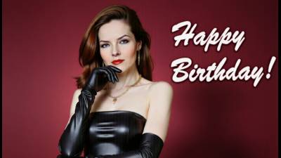 LadySuzanne1's tweet photo. This week is my birthday. Every day different clip. Today -Femdom. Buy it, celebrate, send tribute! https://t.co/hYsAPwFZTB https://t.co/n2d6QzNaf0