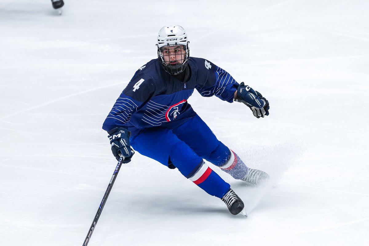 Hockey_FRA's tweet photo. Ce 2⃣9⃣ mai est un jour particulier pour Anais Peyne--Dingival 👀

En effet, notre attaquante fête ses 1⃣9⃣ ans aujourd'hui 🥳 #TeamFranceHockey https://t.co/HW5Hzr5b6W