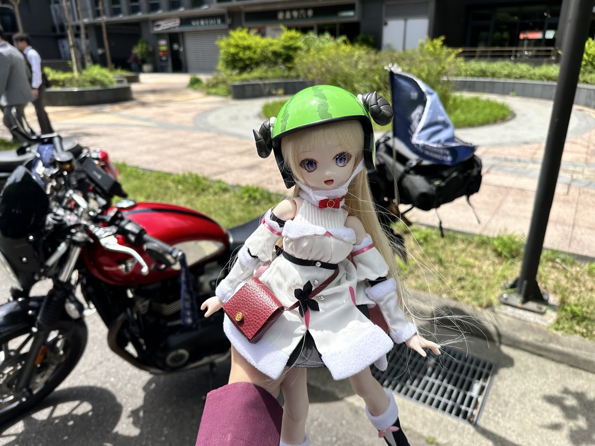 ShiinaDiary's tweet photo. 帶WTM一起參加DGR
戴上安全帽當一位安全駕駛 https://t.co/u8wRxseKED