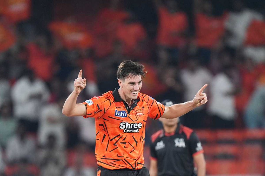 TheCricketPanda's tweet photo. Most 3-wicket hauls as IPL Captain

◉ 5: Pat Cummins
◎ 5: Shane Warne
◎ 3: Yuvraj Singh
◎ 3: Anil Kumble
◎ 3: Hardik Pandya https://t.co/TZJFArgzTv