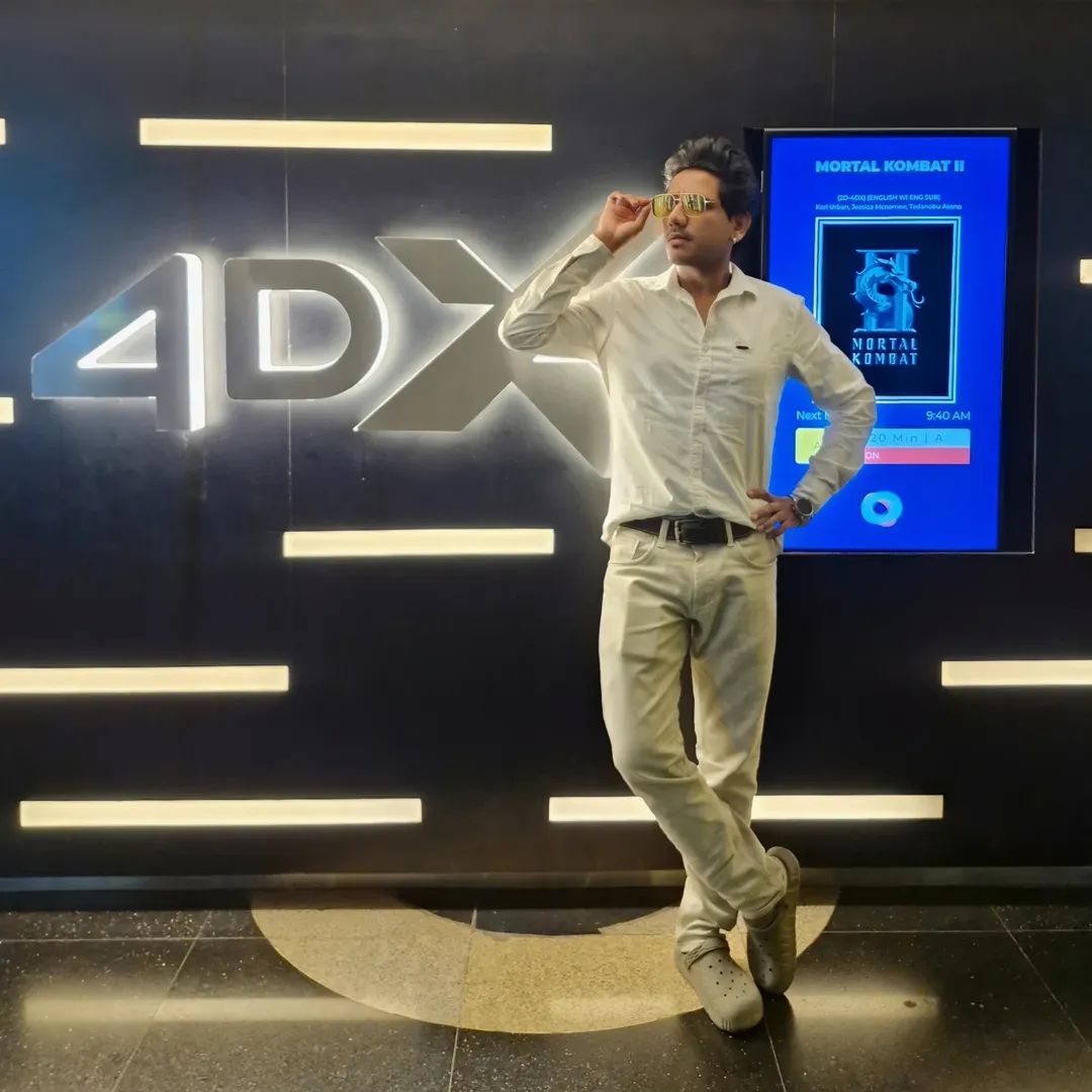 ShubhamRabade19's tweet photo. Show Time 😎 

4d Max 🔥 

YouTube / Sunny Rabade Vlogs 

#Vlogs #SunnyRabadeVlogs #Youtube https://t.co/69GErEHhgW
