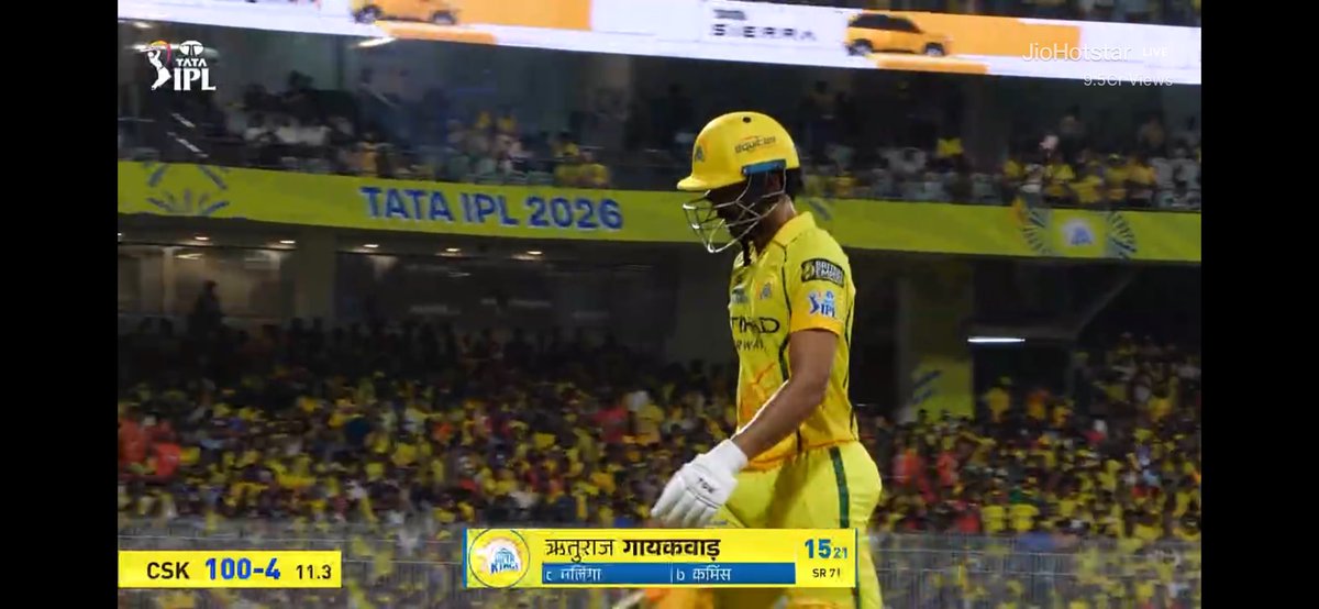 fraxioon's tweet photo. Hello Chennai management,  “If you play with fear, this is what will happen.” 😡 #cskvsrh #chenai #IPLMatchDay @Ruutu1331 @ChennaiIPL https://t.co/SAvy13q1CI