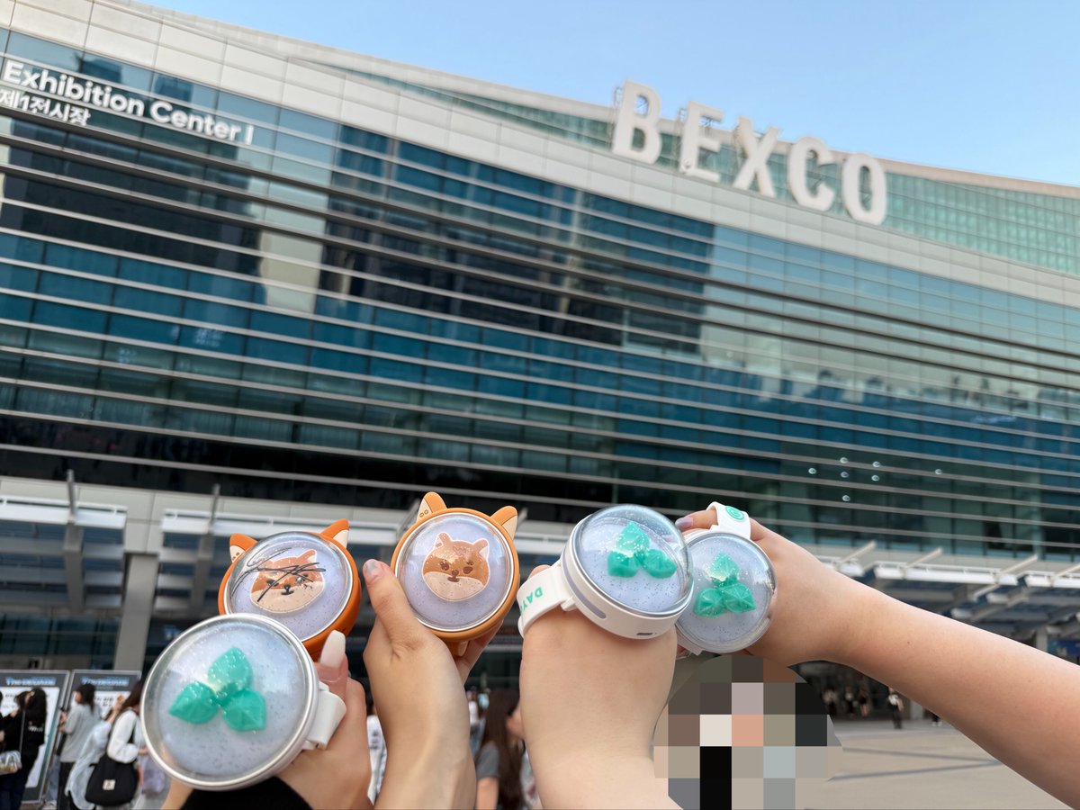 puudding1219's tweet photo. 전국투어 너무 재밌는 거 …♡ https://t.co/31IMufodHY