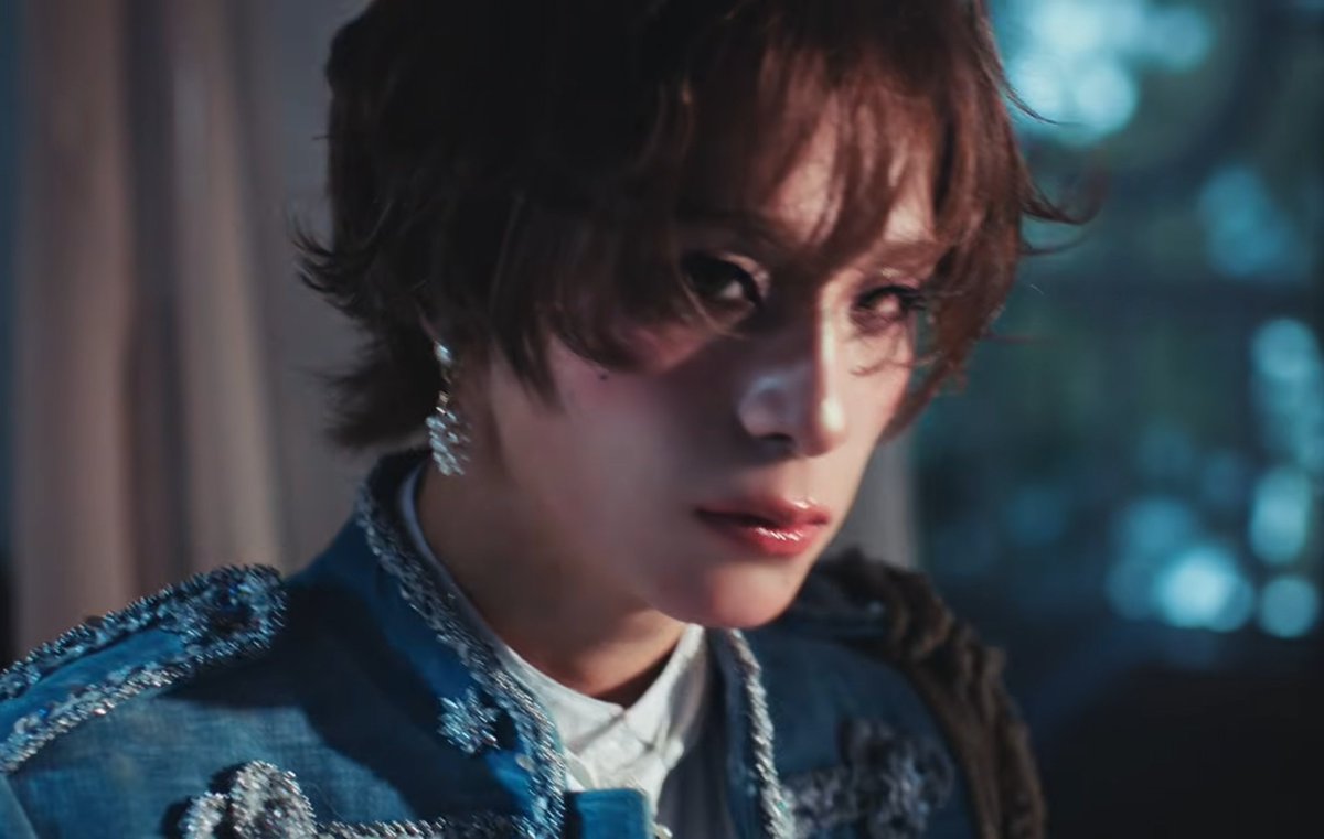 gayandevol's tweet photo. the looks are fucking crazy how can they all be so fucking gorgeousssss can't even focus on the songs playing with all that beauty all up in my faceee https://t.co/cPK5cppqZI