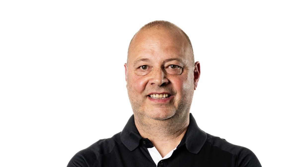 Tom Bogert tweet media