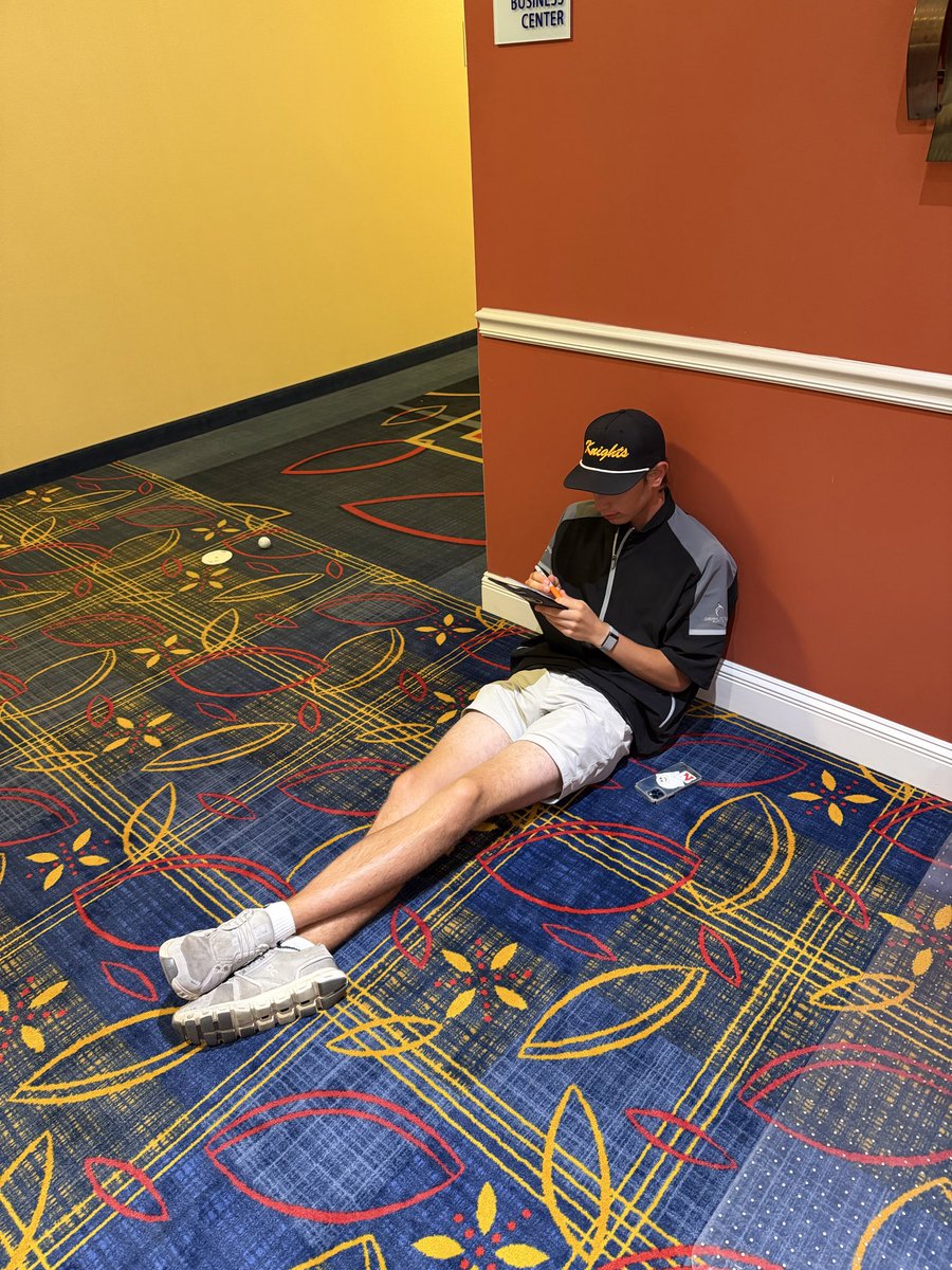 GolfFhn's tweet photo. Waiting patiently for the rain to stop and the State Tournament to begin….. https://t.co/pK0Az91by0