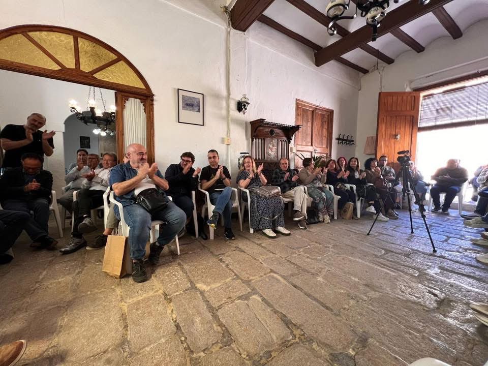 AmicsCostera's tweet photo. ➕📸Més imatges de la II Trobada d’Escriptors i Escriptores de la Costera organitzada per @AmicsCostera https://t.co/9rELjfbf7X