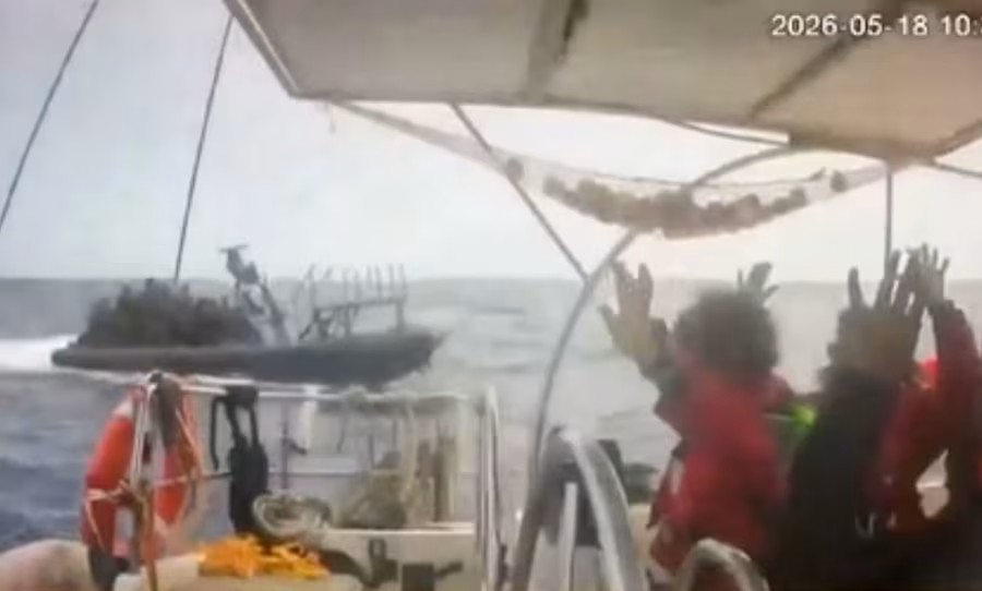 PopResistance's tweet photo. URGENT: Take action now to protect the activists on the @GazaFFlotilla and @globalsumudtr who are being invaded and abducted by israeli Occupation Forces in international waters, in violation of international law.
@UNAC1 

Here are things you can do: https://t.co/0lKB7BAB71 https://t.co/9TedHSDHDo