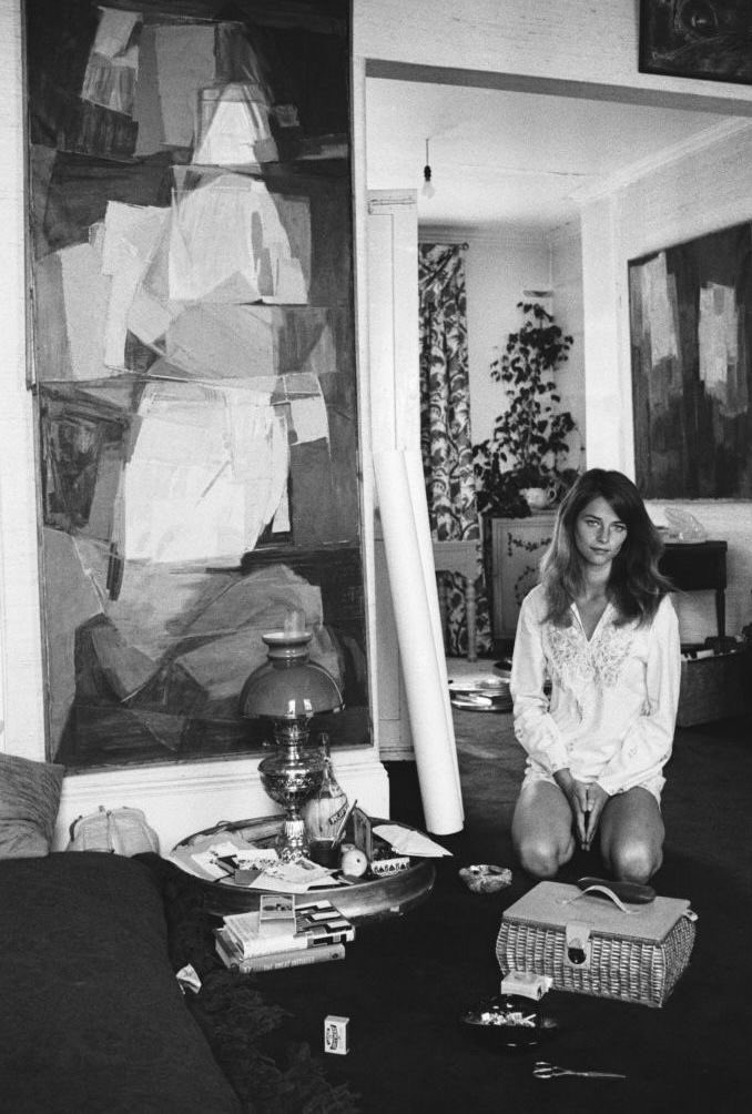 Jopolkadot's tweet photo. Charlotte Rampling

1968 https://t.co/L4TQ7iIKoA