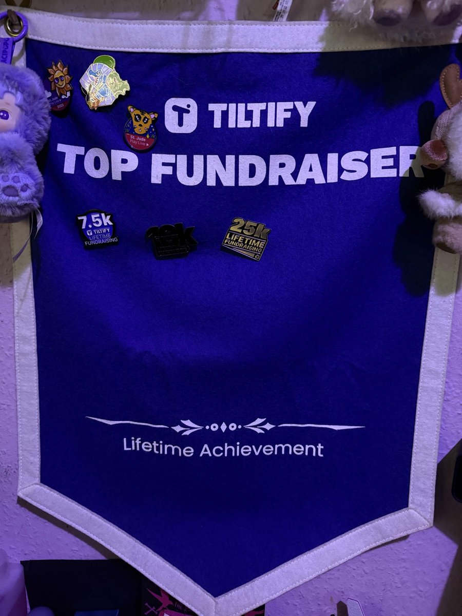 Faetalis_'s tweet photo. IT ARRIVED! 25k lifetime get! Now onto 50k and changing more lives a little at a time, with music, love &amp; positivity.

@tiltify @StJudePLAYLIVE https://t.co/iiCn0amBoC