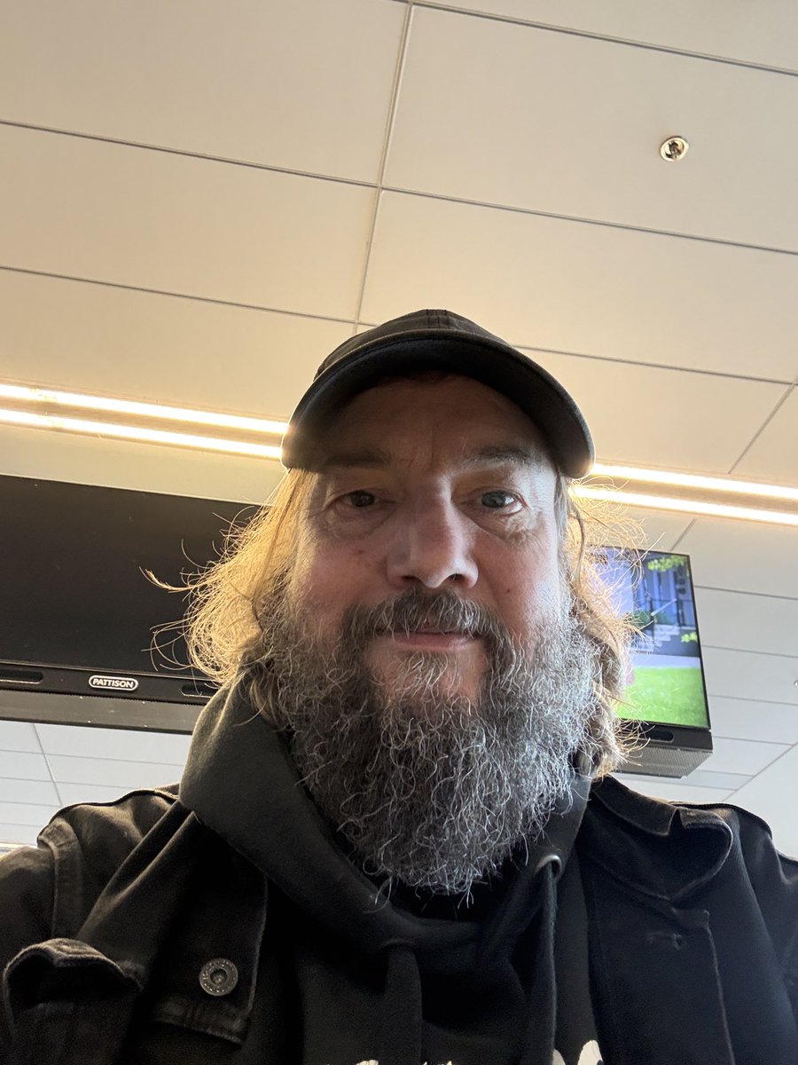 Tim Holehouse tweet media