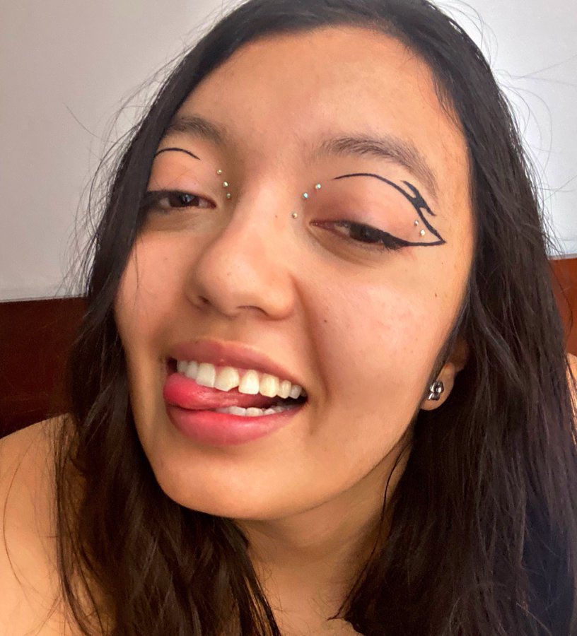 danyhurtado_2's tweet photo. ‼️Qué tanto se puede confiar en el criterio de alguien que padece obesidad, tiene la cara tatuada, tiene los dientes rotos, es alcohólica y aparenta consumir bazuco y boxer? No jodaaaaan!! 

😂😂😂 jajajajajajajajajajajajajajajaja https://t.co/ZEJ8LwI4mJ