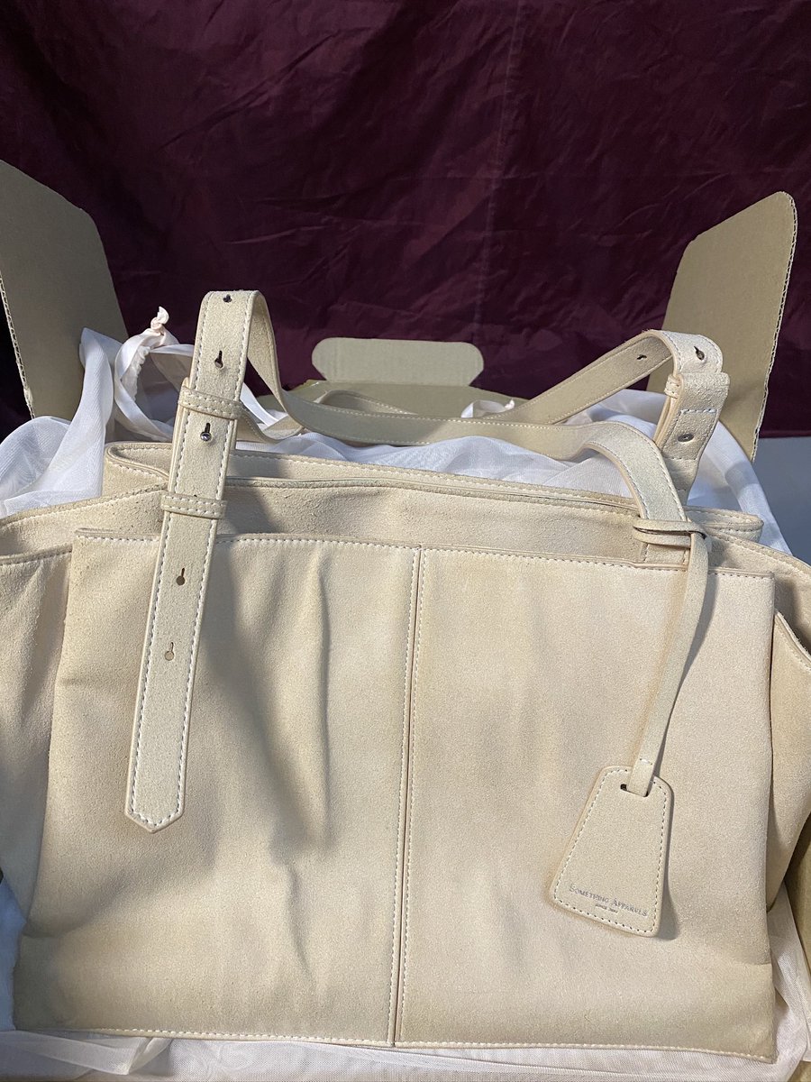 myloveytoome's tweet photo. ส่งต่อ🤍 somethingapparels tartine bag สีEarl grey
🤍700 (free shipping) พร้อมโอนลดได้
📍สภาพ70% ตำหนิค่อนข้างหนัก แต่ไม่มีผลต่อการใช้งานนะคะ ขอคนรับได้ค่ะะ
📍อปก มีแค่ถุงผ้า
📍เพิ่มเติมทางDM
#ส่งต่อsomethingapparels #somethingapparels #ส่งต่อกระเป๋า #กระเป๋ามือสอง https://t.co/QBQ6At0nWT