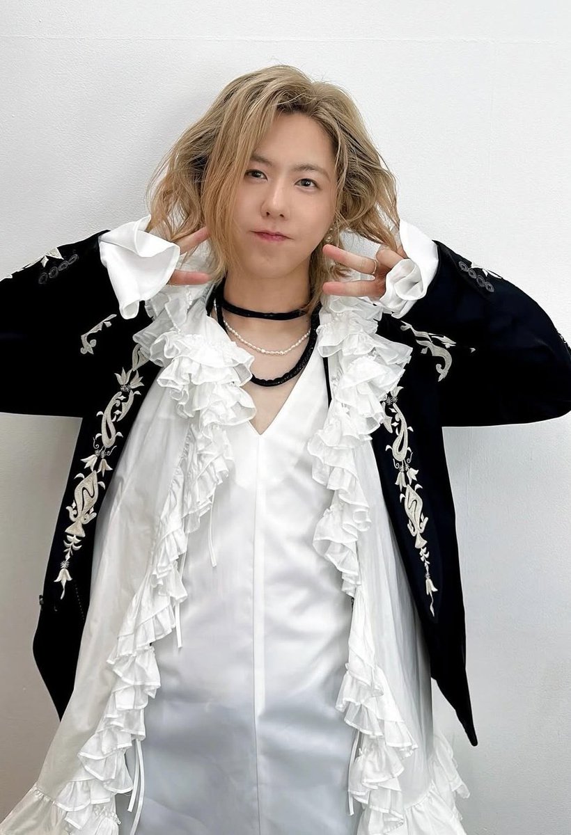 jo ๐ชถ tweet media