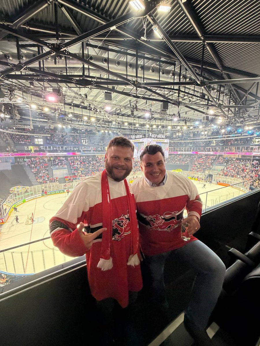 VIhnatiuk's tweet photo. Denmark-Canada at @IIHFHockey World Championship, courtesy of @BBilowitzki 🏒
 
Concordium is Danmarks Ishockey Union's official AI Partner, so go 🇩🇰!

Old time friends and business partners, now building compliant stablecoin infra for agentic commerce.

@utexocom x @Concordium https://t.co/VLpa8pDXw0