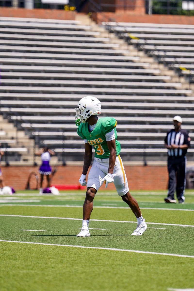 KeezyMekhi5555's tweet photo. Spring game was a dub ⭐️ https://t.co/YnfrayearR