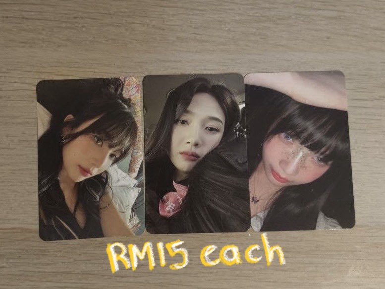 scarletcartz's tweet photo. ୨୧ #scsellings ㅡ wts lfb redvelvet joy photocard pc sg2026 md sealed trading card

📍price in pic. pc can trade to equivalent wendy/yeri 🫡 
📍on hand! local postage only

#pasarredvelvet #pasarrv #redvelvet wtb lfs 양도 https://t.co/E8pjg45fMJ