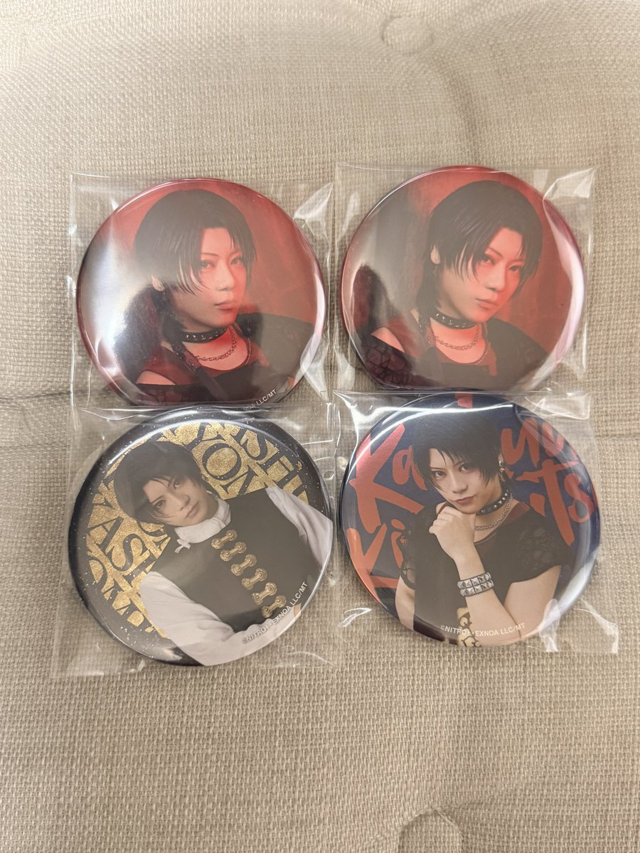 mizutoASAP's tweet photo. 【交換・譲渡】
ミュージカル刀剣乱舞 刀ミュ 加州清光単騎出陣極 ランダム缶バッジ 

譲…画像のもの

求…画像のもの以外各1or定価(＋送料)

21.23.24.25日大阪現地にて手渡し、もしくは郵送にてお取引(現地受け渡し優先)
検索からでもお気軽にお声掛けください。 https://t.co/Y6wmbZpVYC