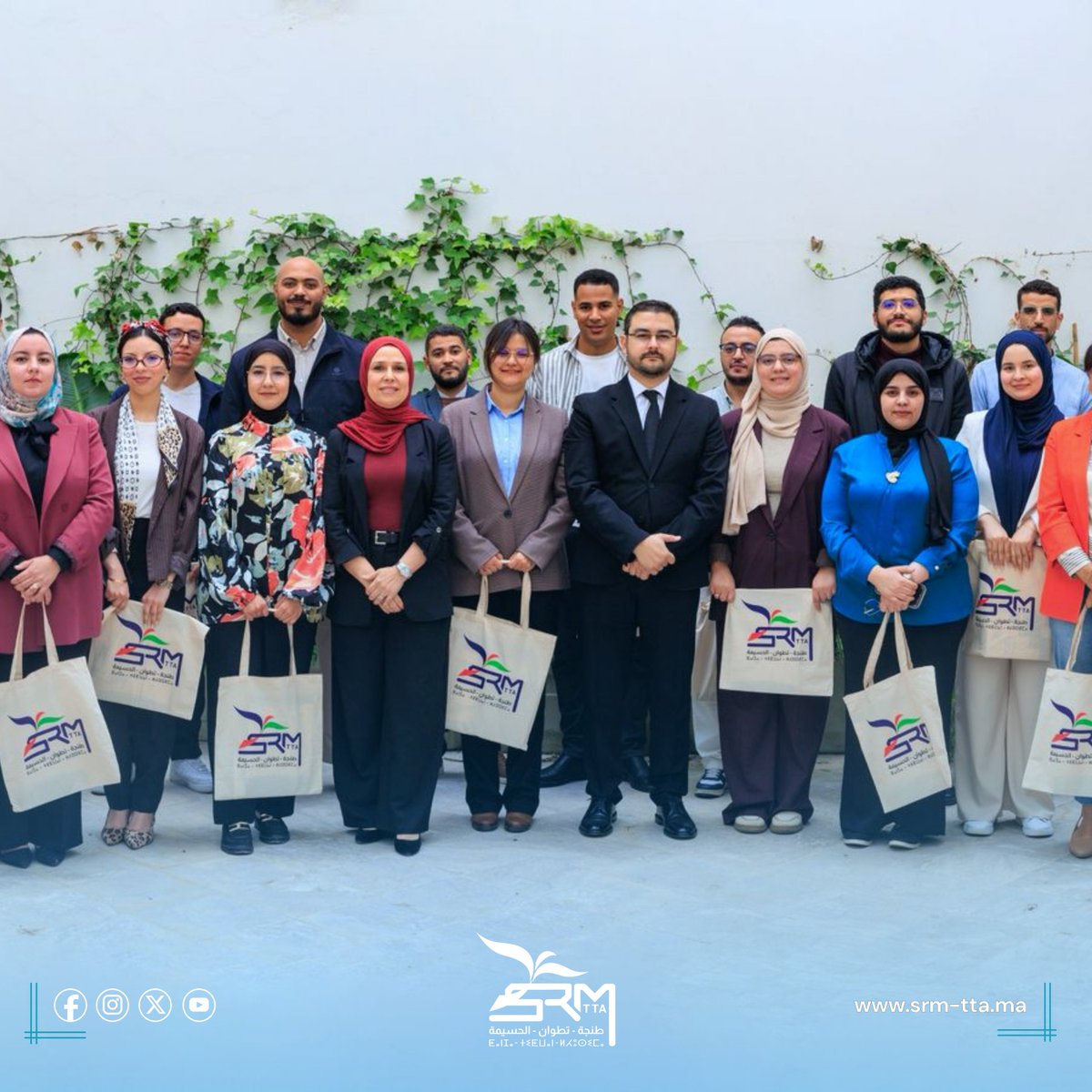 Srm_tta's tweet photo. في إطار تعزيز مواردها البشرية ومواكبة دينامية تطوير خدماتها، نظمت الشركة الجهوية متعددة الخدمات طنجة–تطوان–الحسيمة يوماً إدماجياً لفائدة المستخدمين الجدد، عقب الجولات التعريفية التي شملت مختلف مديريات وأقسام الشركة. 🤝 https://t.co/Fas4G8msIn