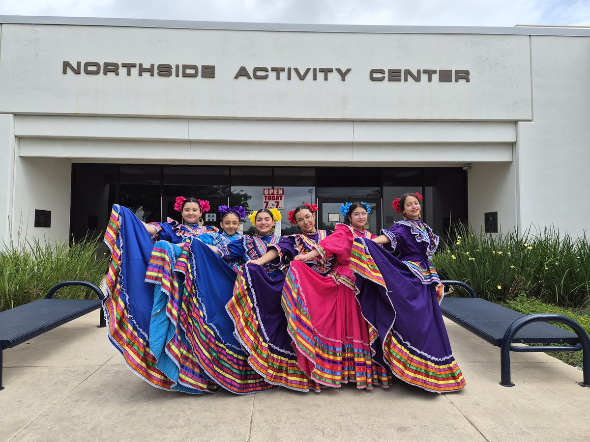 SulRossDance's tweet photo. Thank you @NISDLearningTre for having us! @BFCorazondeRoss @NISDRoss @NISD_FineArts @jgachupinnisd https://t.co/1YlmSdRKr3