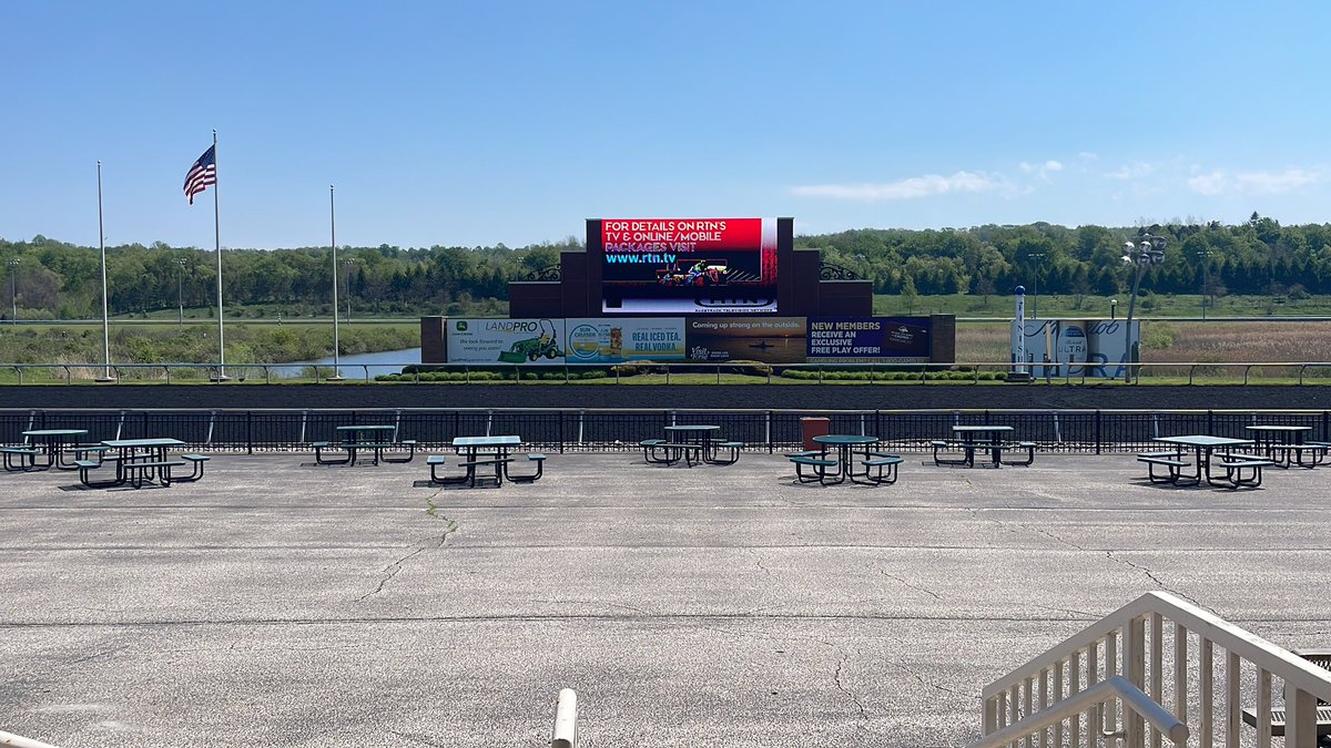 PMoPicks's tweet photo. We are back here @PID_Casino for opening day of racing.  Picks are now posted and listen in to @Steve_Byk for a preview of today!  @Hinesite @garypaljr @TwinSpires @PA_PHBA @PA_HBPA https://t.co/vJBUn2ZfUL