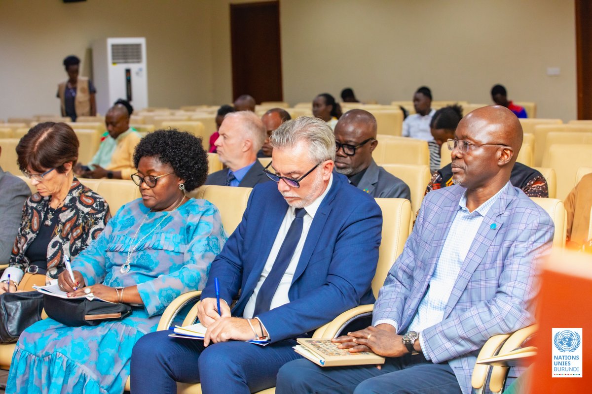 UN_Burundi's tweet photo. L’Équipe pays des Nations Unies au Burundi a rencontré S.E.@Edbiziman   @MAEBurundi et @LMfumukeko, Conseiller spécial à la Présidence du Burundi, pour discuter du renforcement de la collaboration et du soutien au leadership du Burundi durant sa présidence de l'Union africaine. https://t.co/95t4wyjwC1
