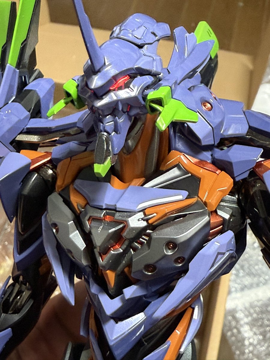 turquoise_rock's tweet photo. ccstoysのエヴァ最終号機を手に入れた！
めっちゃかっこいい〜
値段以上の満足度！
しっかり遊ぶのはまた後日… https://t.co/akXOKX8C8i