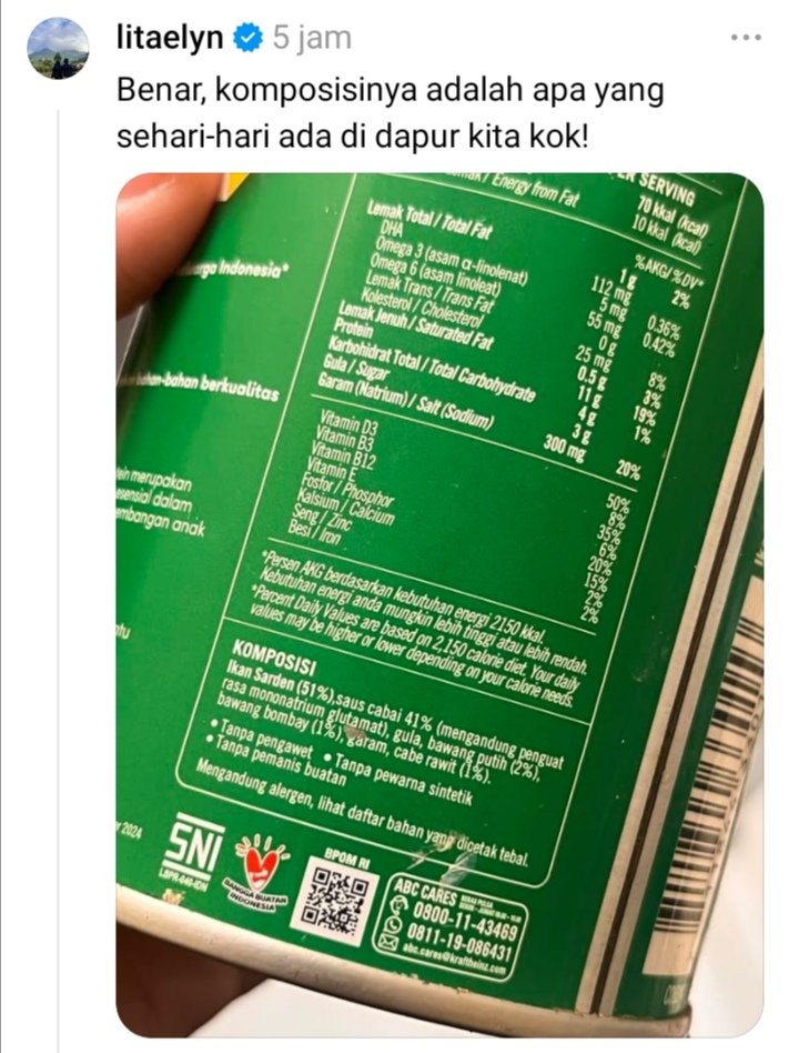 e_nyatiga's tweet photo. Mereka pakai teknologi pengalengan — ini bikin makanan awet 3 - 5 tahun.

Ini 2 sarden fav aku yg tanpa MSG

🖇️ https://t.co/3n3joThmE3
Jenis saosnya beragam bgt, dari yg umum Sambal tomat, ijo, bahkan sambal bangkok pun ada

🖇️ https://t.co/qgX2Bgi52B
pelopor sarden di Indonesia https://t.co/MXTqi3IR6w