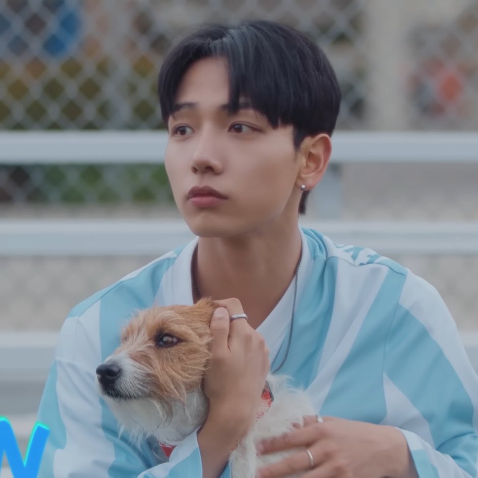 알라뷰쏘명즈🐾 tweet media