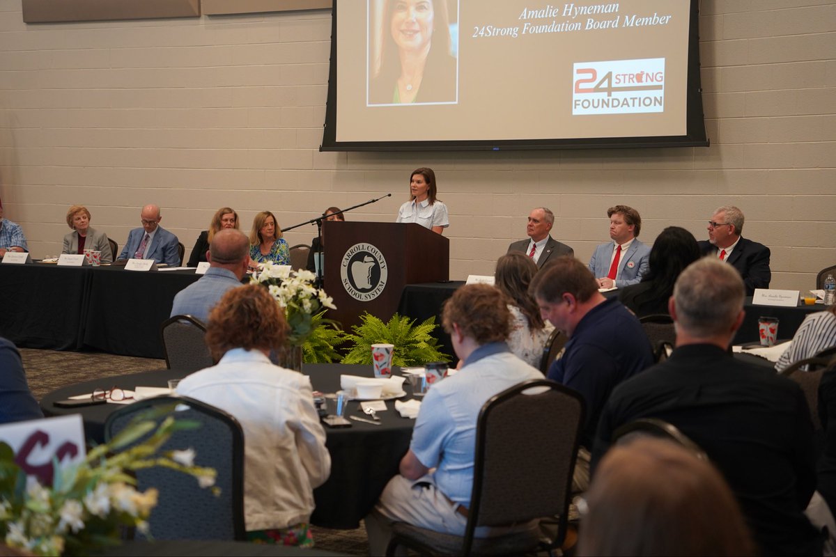 scottkcowart44's tweet photo. Honored to celebrate our 2026 Valedictorians and Salutations this morning!  Congratulations to these outstanding students!  #24STRONG https://t.co/l3m9Vdp7KT