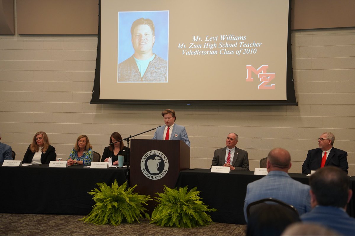scottkcowart44's tweet photo. Honored to celebrate our 2026 Valedictorians and Salutations this morning!  Congratulations to these outstanding students!  #24STRONG https://t.co/l3m9Vdp7KT