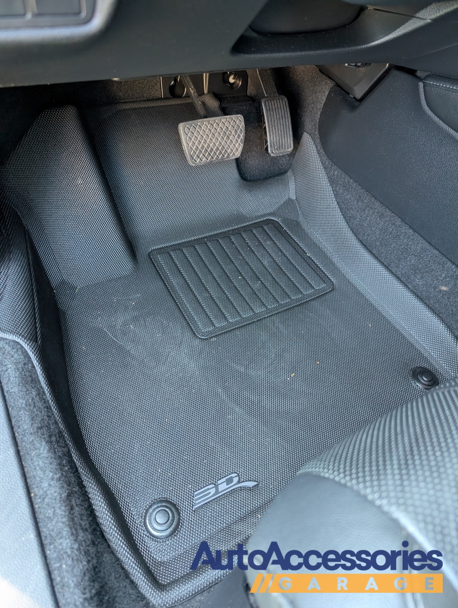 AAGarage's tweet photo. "These mats are gorgeous. Only had them in place a couple of days, but it's easy to see they will be much easier to clean than the OEM cloth mats." - John from North Carolina on his new 3D Maxpider Kagu Floor Liners #HondaAccord https://t.co/XpVKlaoxPM