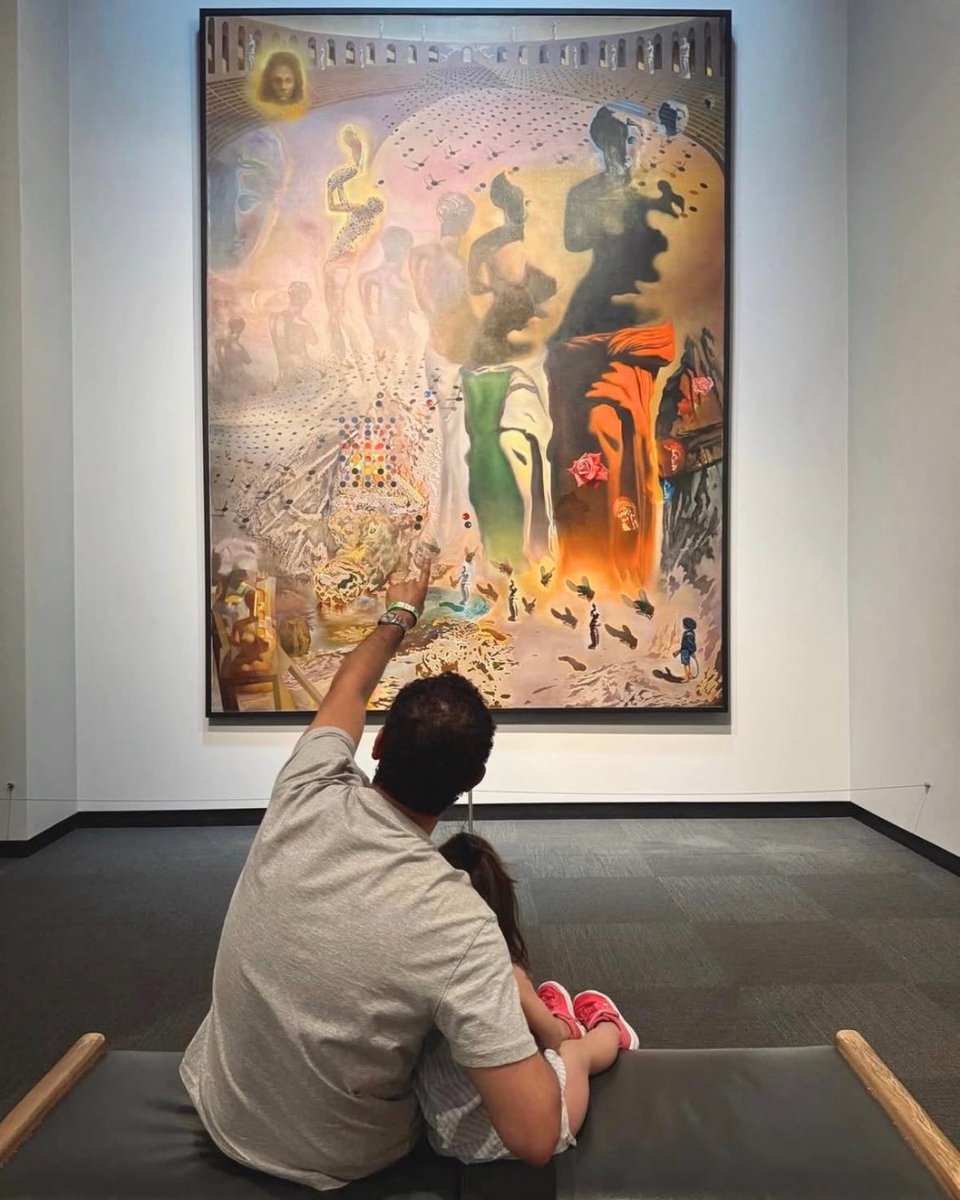 TheDali's tweet photo. get lost in a world of wonder 👁️

Celebrate #InternationalMuseumDay by stepping beyond the expected. Discover art that shifts perspective and sparks the imagination when you visit #TheDalí ✨

📸 @dcuru on IG
📸 @oficialmarcelaborges on IG
📸 @densocha on IG
📸 @natecurrin on IG https://t.co/2xT8gZOWlB