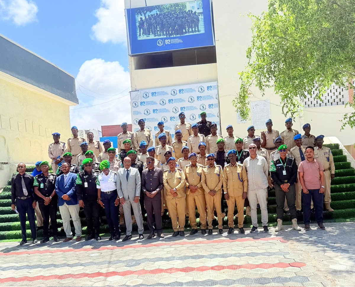 AbdiazizMuwadin's tweet photo. Hon. Minister of Internal Security Gen. Abdullahi Sheikh Ismail (Fartaag) today launched the SPF instructors’ training program in Mogadishu, funded by the Government of Japan and supported by AUSSOM.
@aussom_ @MoIS_FGS @SomaliPM @souefmo_elamine @PolicyCenterNS https://t.co/xFyeTZusnr