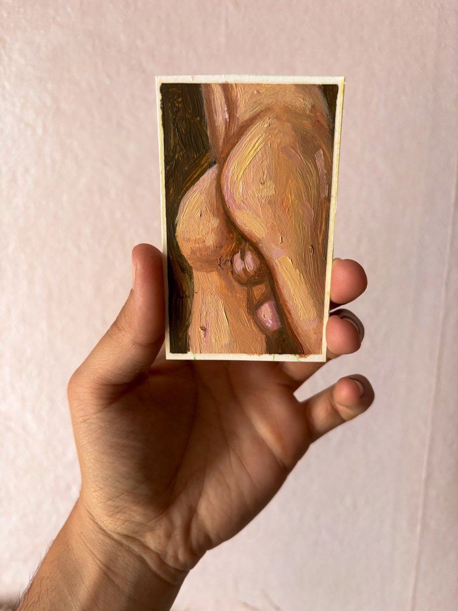 queerarte's tweet photo. 6x10 cm Oil painting on paper 🍑
https://t.co/EIk1SwCUVR

#art #artists #queer #queerartist #gayart #queerartwork #gayboy #gay #oilpainting #oilonpaper #queerart #painting #painter https://t.co/C4yKWrzrM2