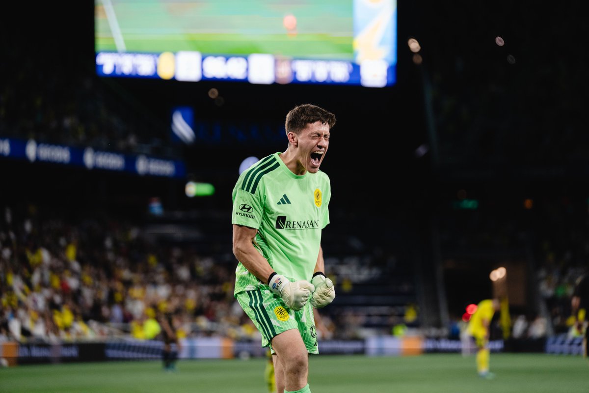 NashvilleSC's tweet photo. More Schwake appreciation after the dub vs. LAFC⬇️

🧤 7 saves
📍 51 touches
😤 9th league win as a starting goalie
🚫 10 goals allowed through 13 games, fewest in MLS

Best in the business 🤩💼 https://t.co/YPAuFHo8On