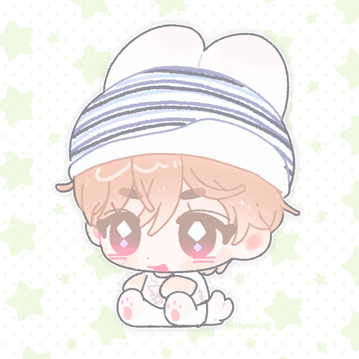 누미 tweet media