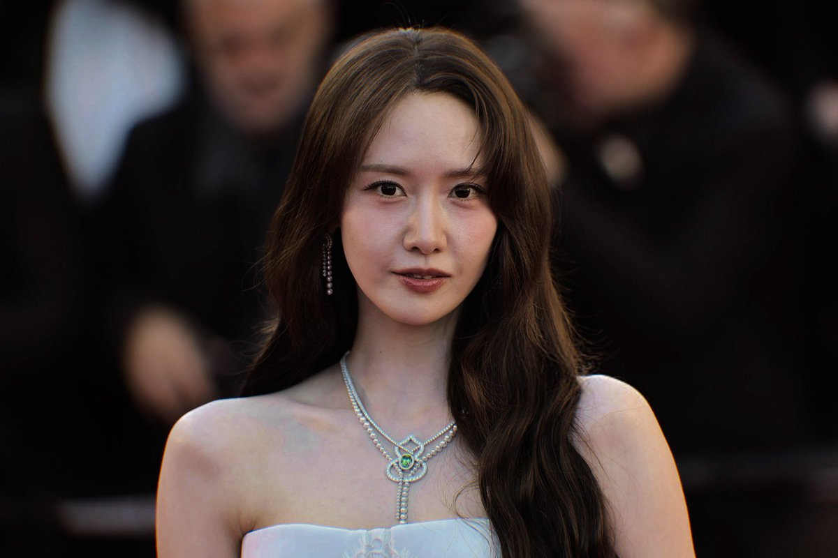 530films's tweet photo. yoona cannes film festival details 🦢 https://t.co/iAiemXWrU8