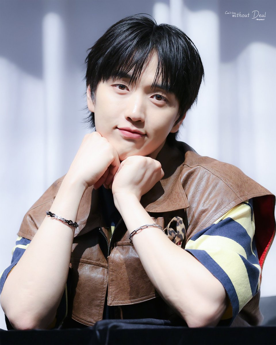 updeul's tweet photo. 260517 애플뮤직 팬싸

🤎

#B1A4 #산들 #삼돌 #SANDEUL https://t.co/5aJxcJV8rx