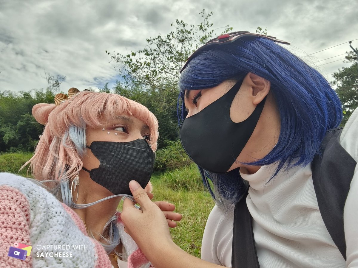 Queen_Safiria's tweet photo. Ohhhh Kokosara 🧡🤍👩‍❤️‍💋‍👩 https://t.co/fUhbUrOEk5