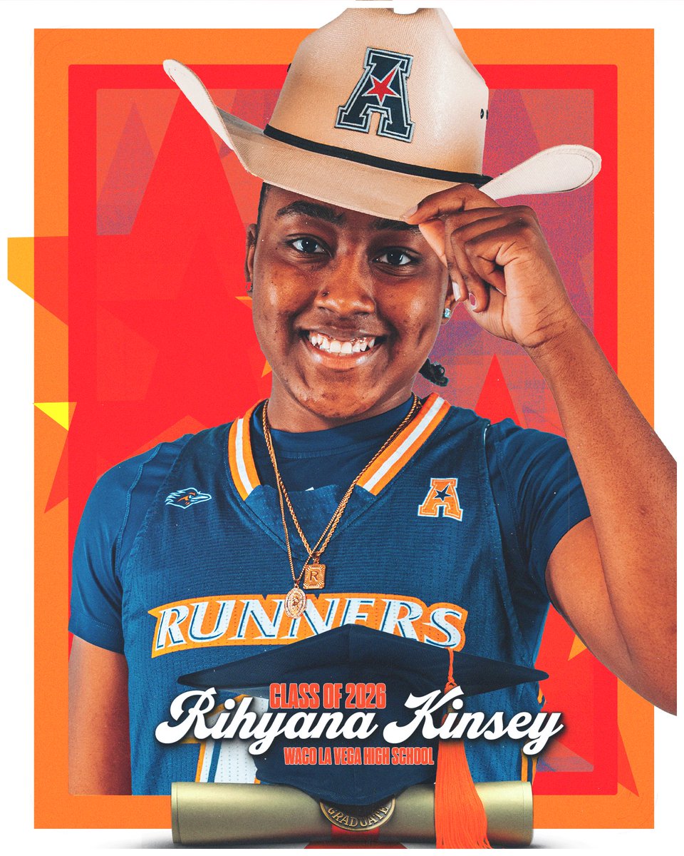 UTSAWBB's tweet photo. Congrats, Rihyana 🎓

#BirdsUp 🤙 | #LetsGo210 | #CashIn 🏀 https://t.co/0ikbSum4DM