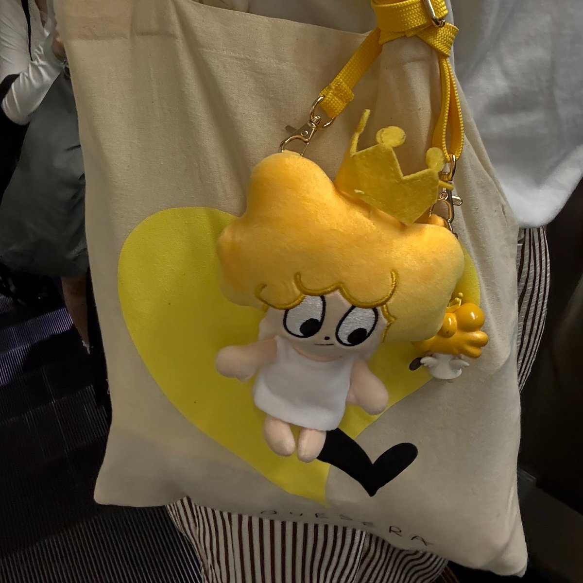 ハヅキ tweet media